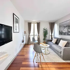  Apartment Beautiful Calm In Le Marais